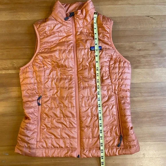 Patagonia Nano Puff Vest - Picture 2 of 12